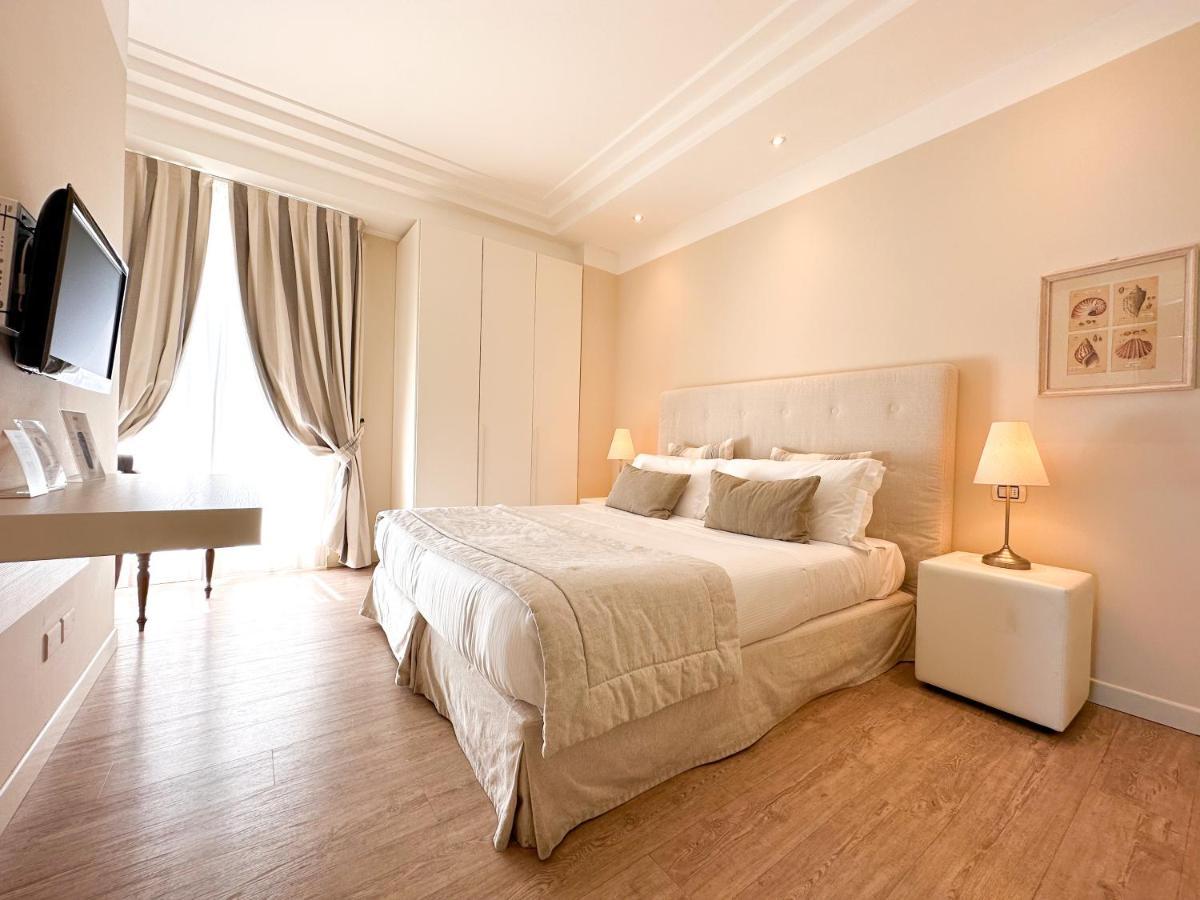 Residence Lungomare - Charming Apartments Riccione Zewnętrze zdjęcie