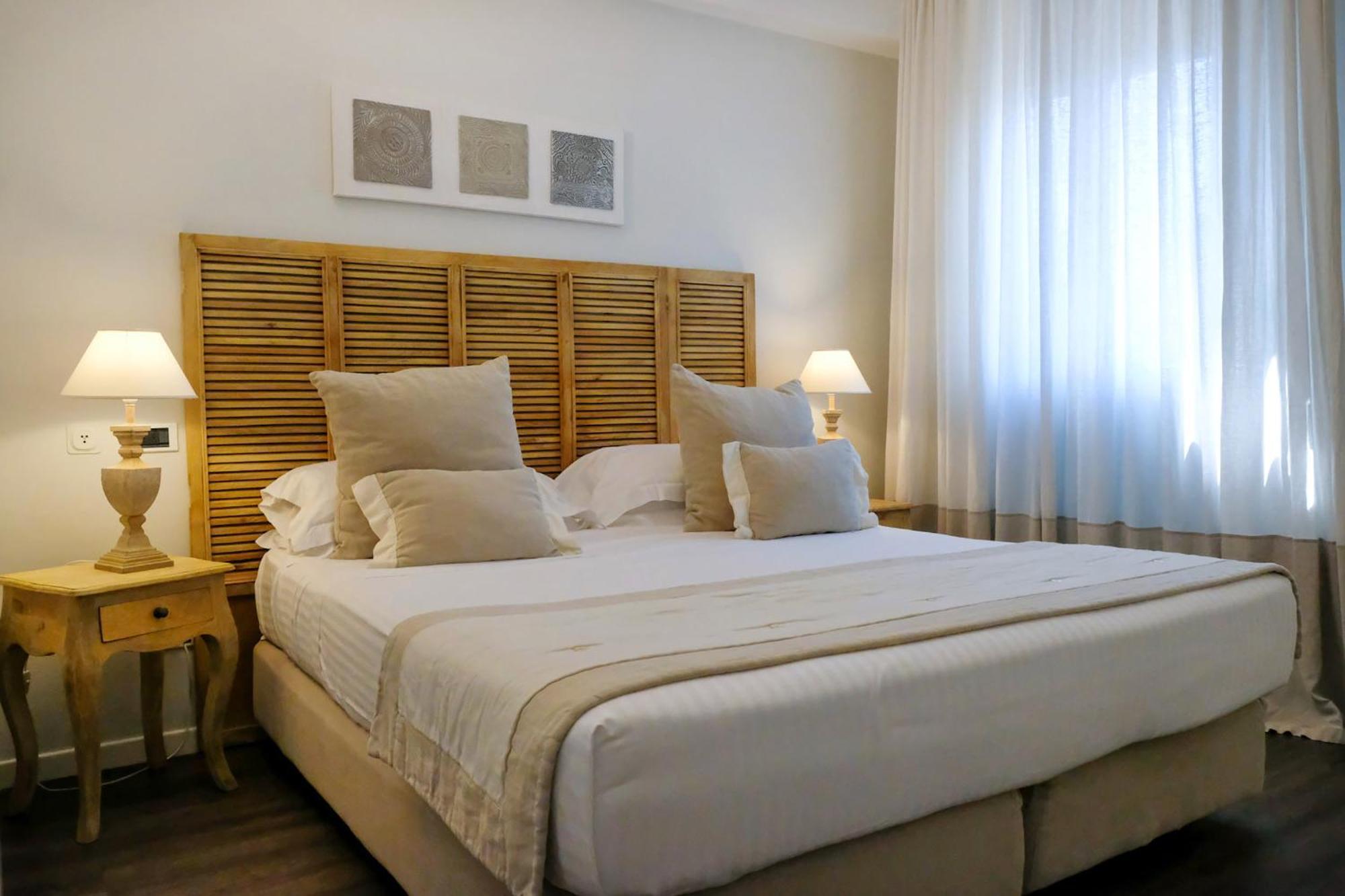 Residence Lungomare - Charming Apartments Riccione Zewnętrze zdjęcie